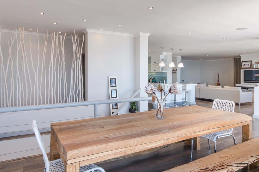To Let 3 Bedroom Property for Rent in Bantry Bay Western Cape
